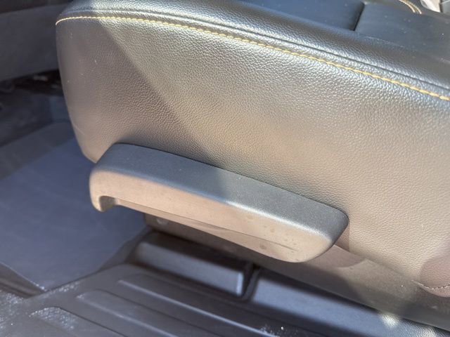 Used 2020 Chevrolet Traverse RS AWD/4WD image 39