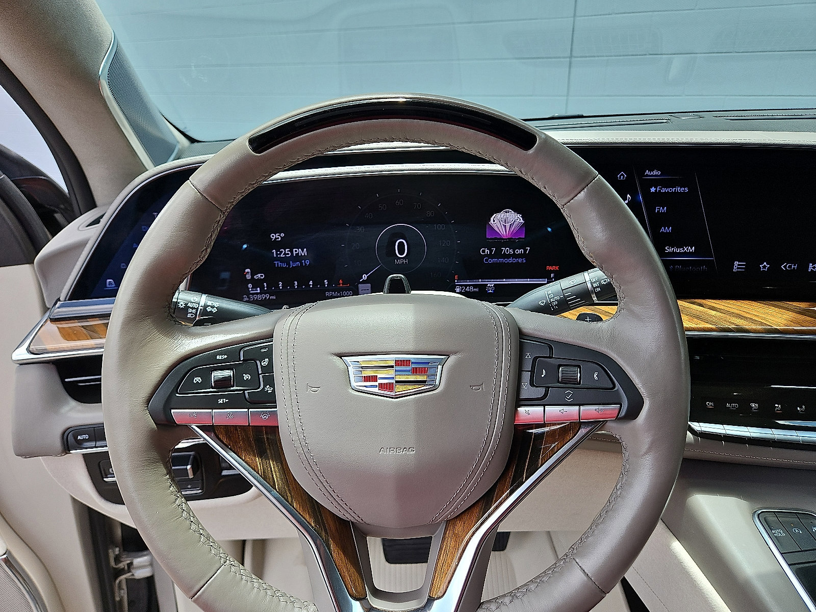 Certified 2024 Cadillac Escalade ESV Sport Platinum w/ LPO, Floor Liner Package image 17