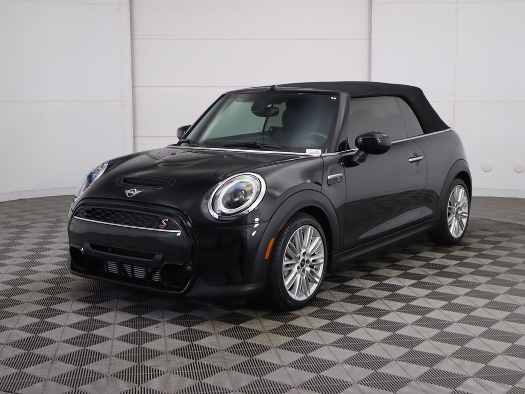 Used 2023 MINI Cooper S image 9