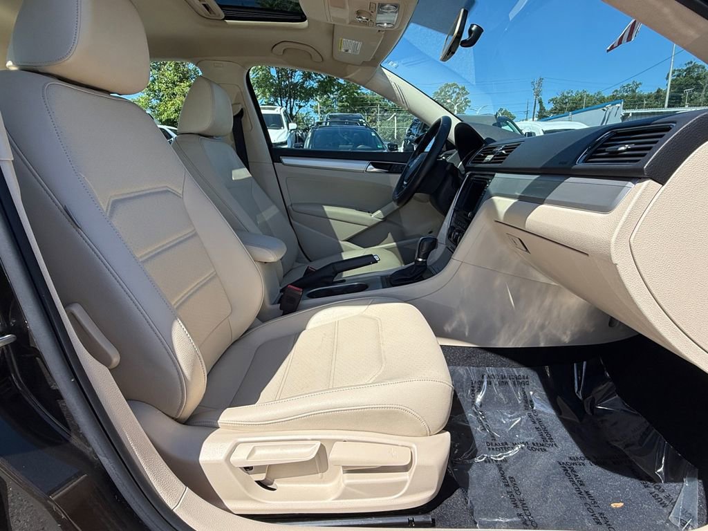 Used 2019 Volkswagen Passat 2.0T Wolfsburg FWD image 26