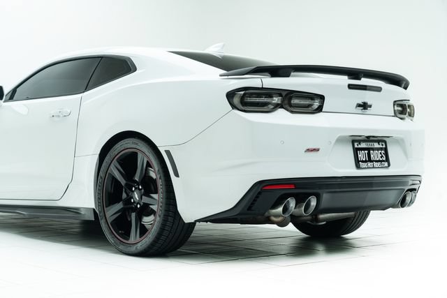 Used 2019 Chevrolet Camaro SS RWD image 20