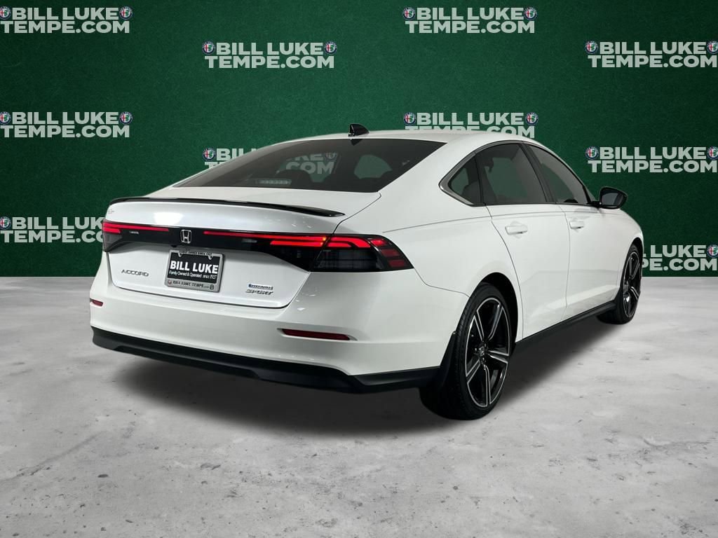 Used 2025 Honda Accord Sport image 4