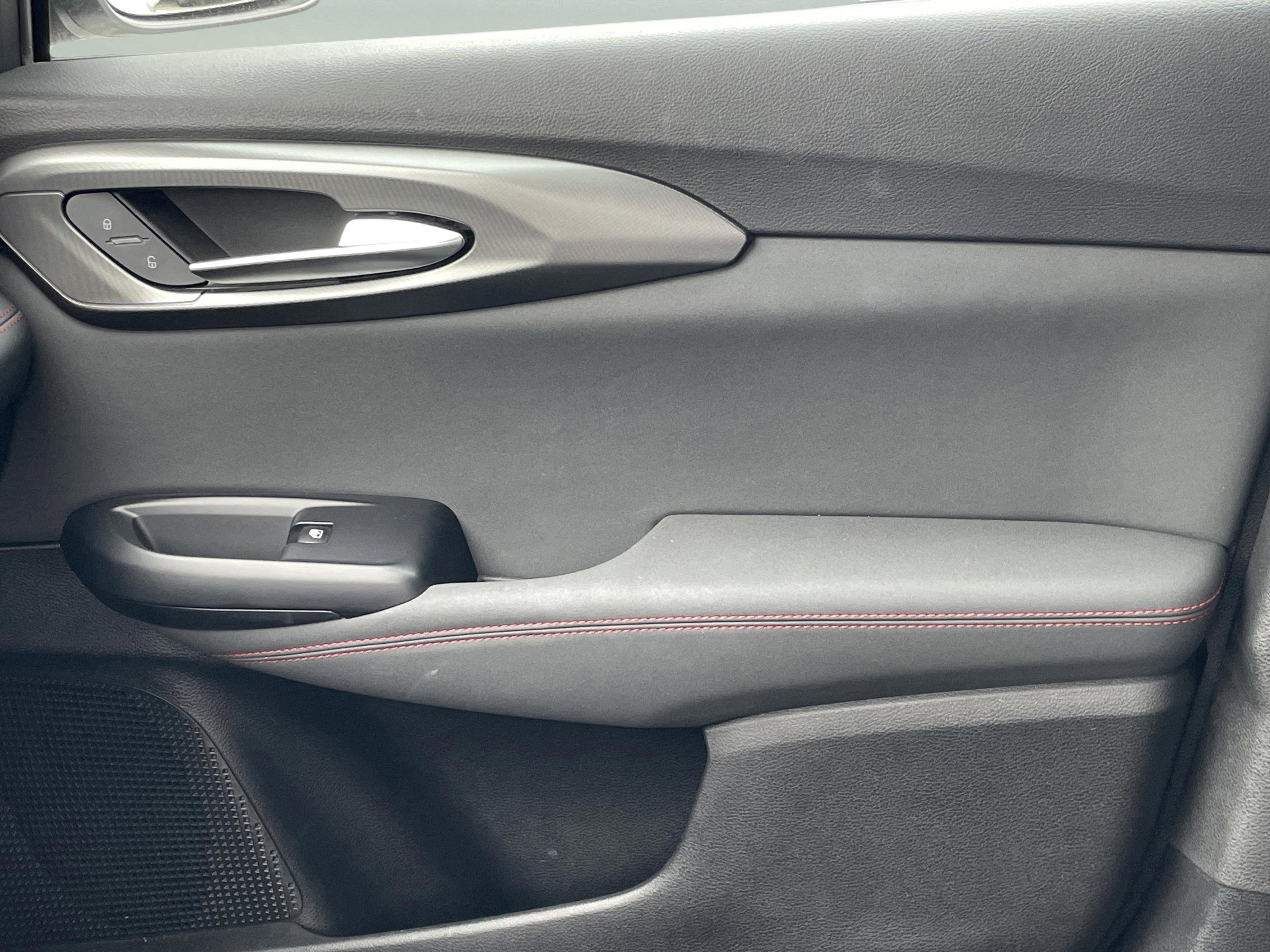 Used 2024 Dodge Hornet R/T image 22