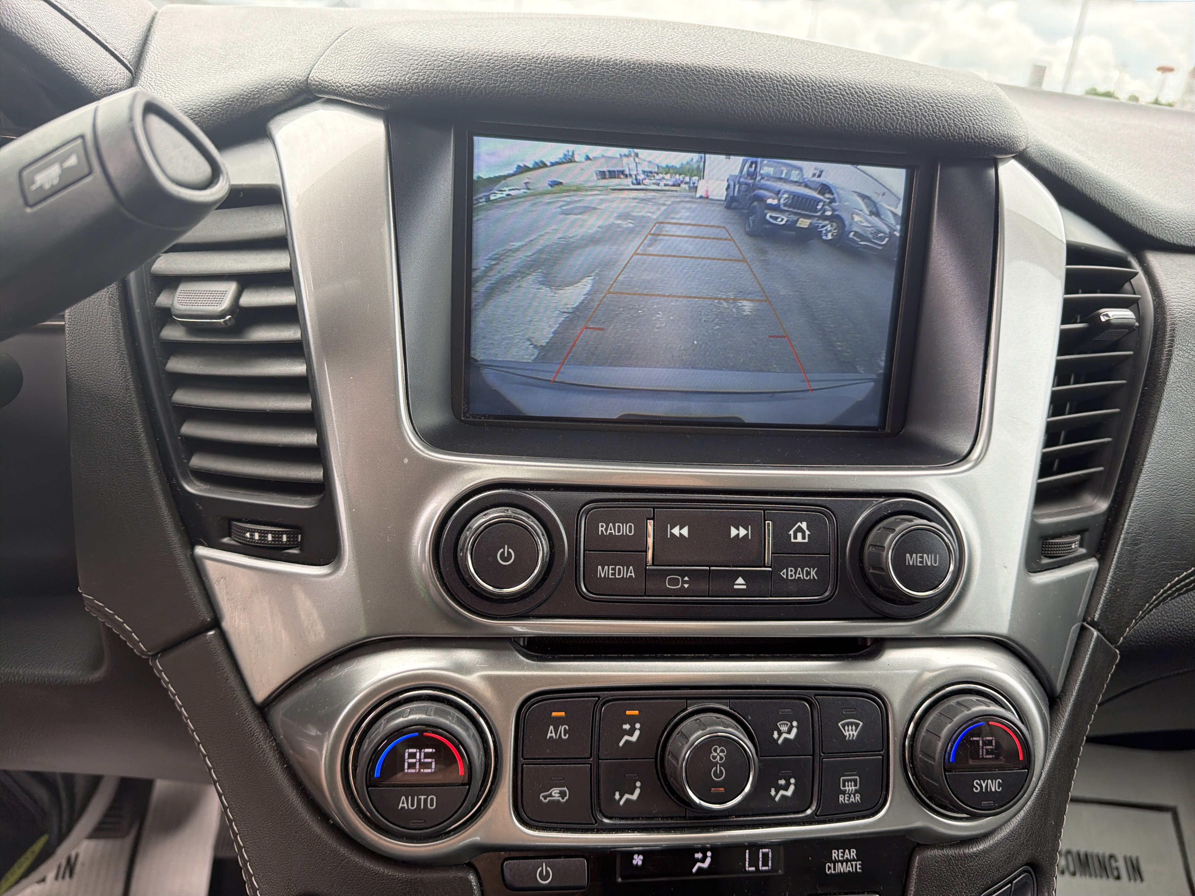 Used 2020 Chevrolet Tahoe LT AWD/4WD image 27