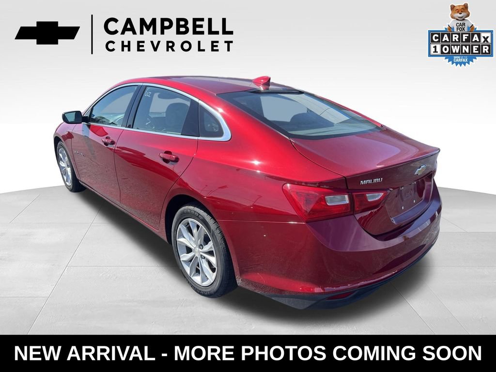 Used 2025 Chevrolet Malibu LT FWD image 3