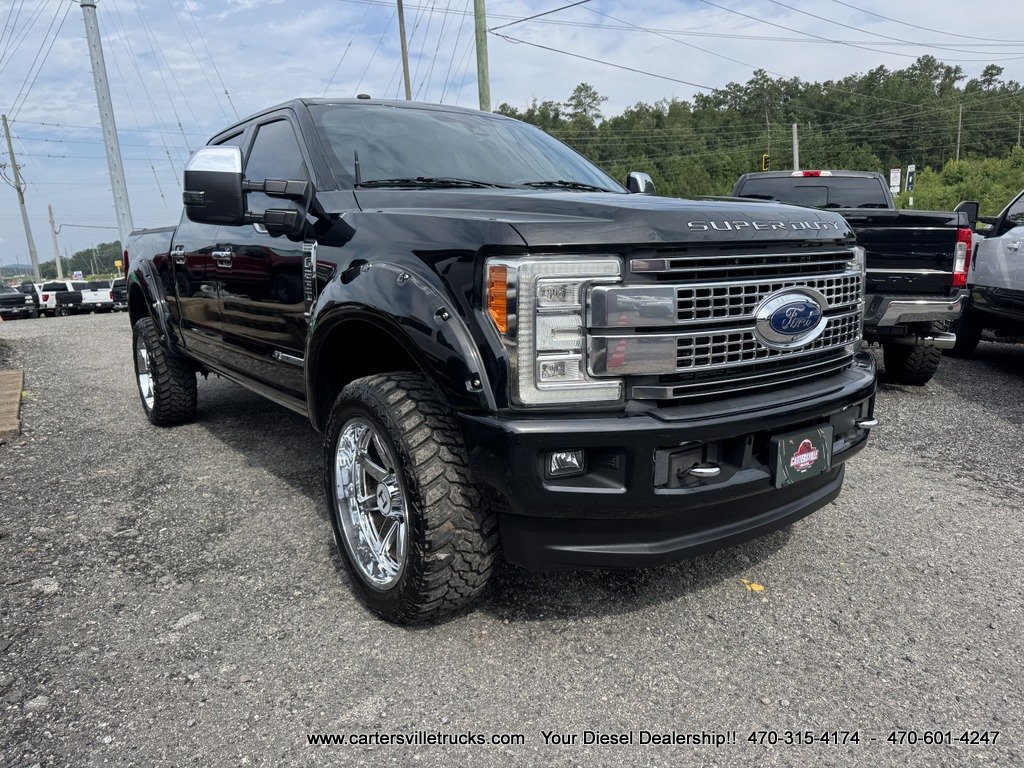 Used 2017 Ford F250 Platinum w/ Platinum Ultimate Package AWD/4WD image 5