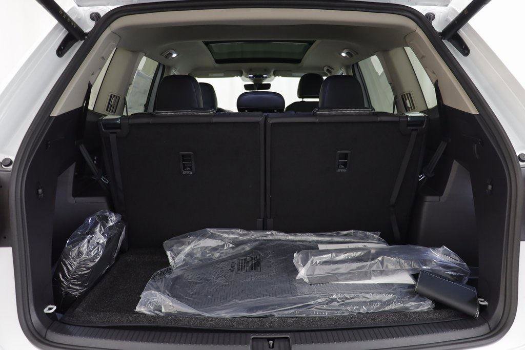 New 2026 Volkswagen Atlas SEL Premium R-Line image 18