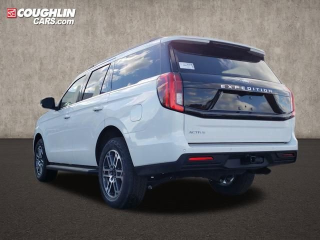 New 2026 Ford Expedition Active image 6
