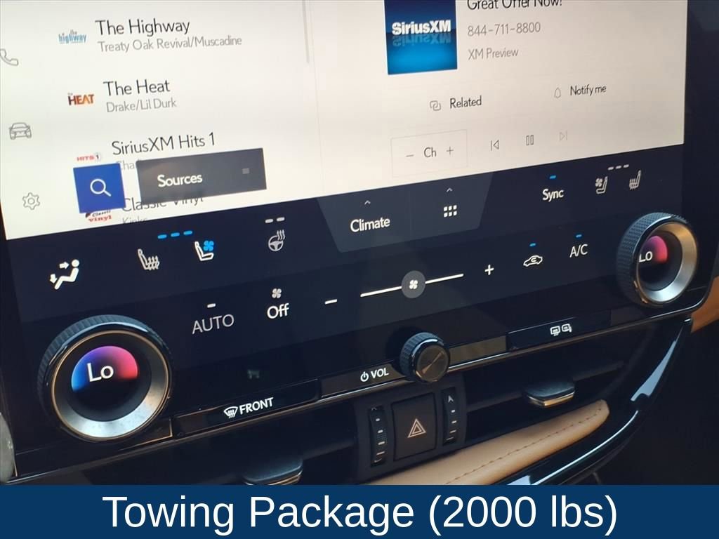 Used 2025 Lexus NX 350h AWD w/ Accessory Package (Z2) image 5