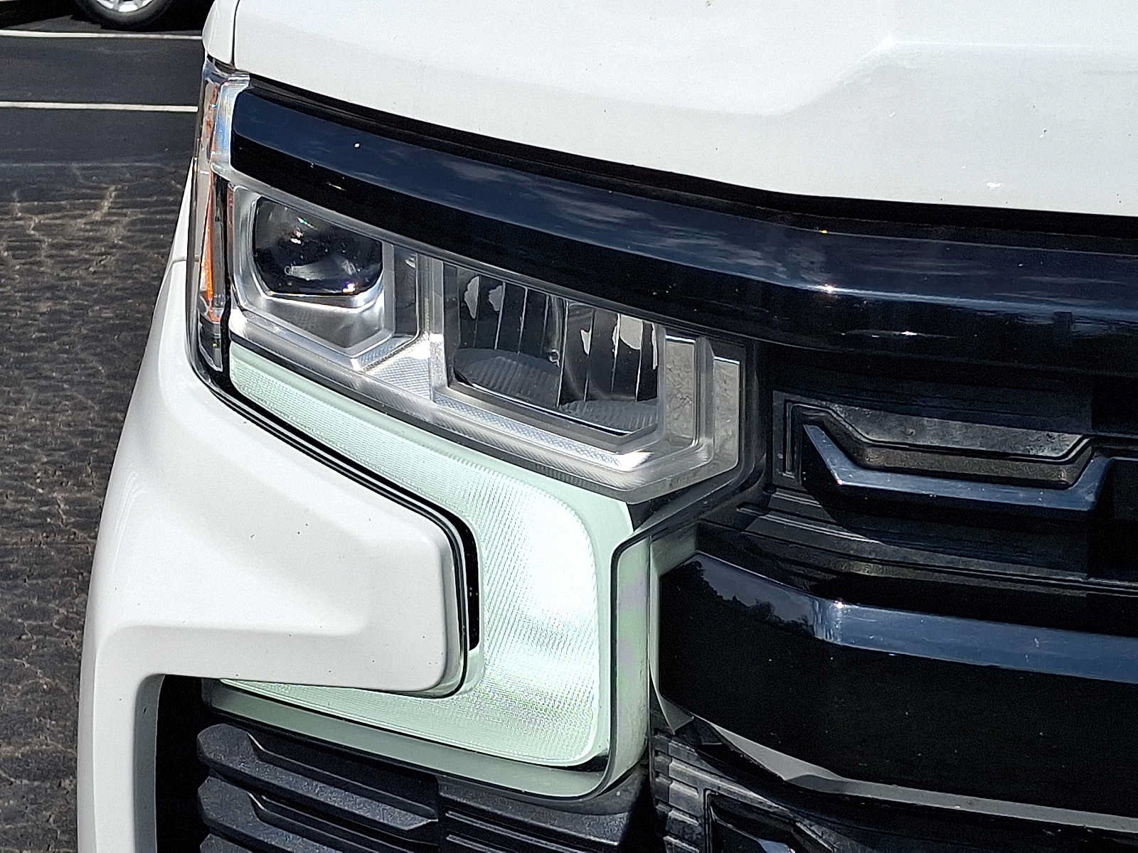 Used 2024 Chevrolet Silverado 1500 LT Trail Boss w/ Protection Package AWD/4WD image 9
