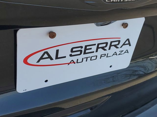 Used 2019 Chrysler Pacifica Touring-L Plus w/ S Appearance Package FWD image 6
