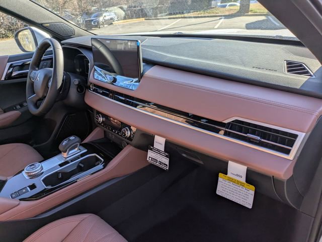 New 2026 Mitsubishi Outlander SEL image 38