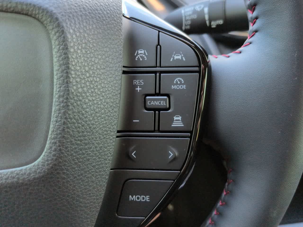 Certified 2026 Toyota Prius Plug-In Hybrid FWD image 25