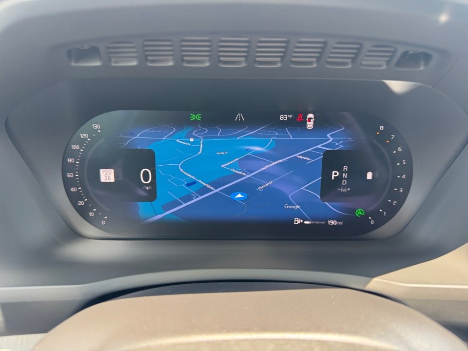 Certified 2025 Volvo XC90 B5 Core AWD/4WD image 11