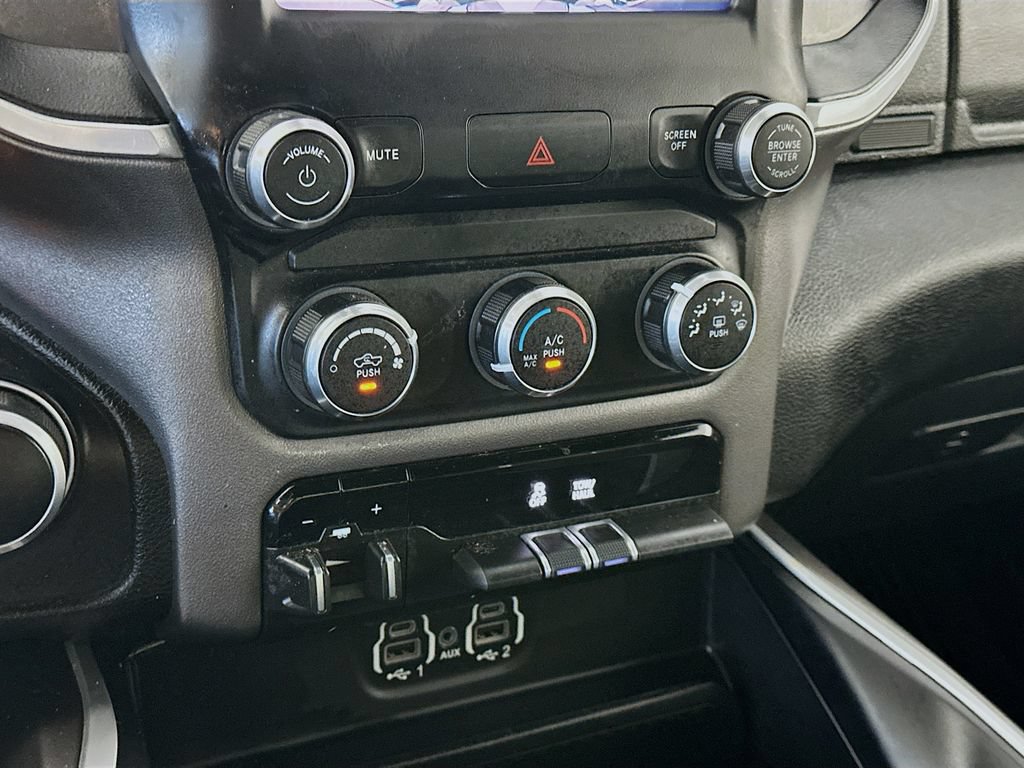 Used 2022 RAM 1500 Big Horn AWD/4WD image 18