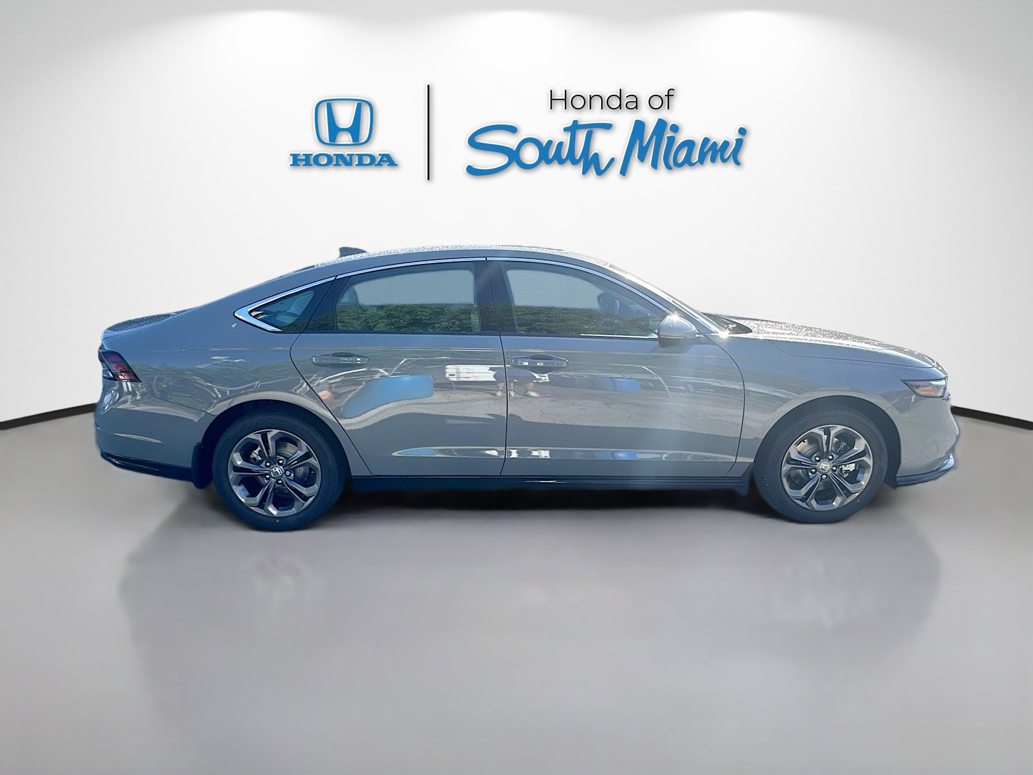 New 2025 Honda Accord EX-L image 8