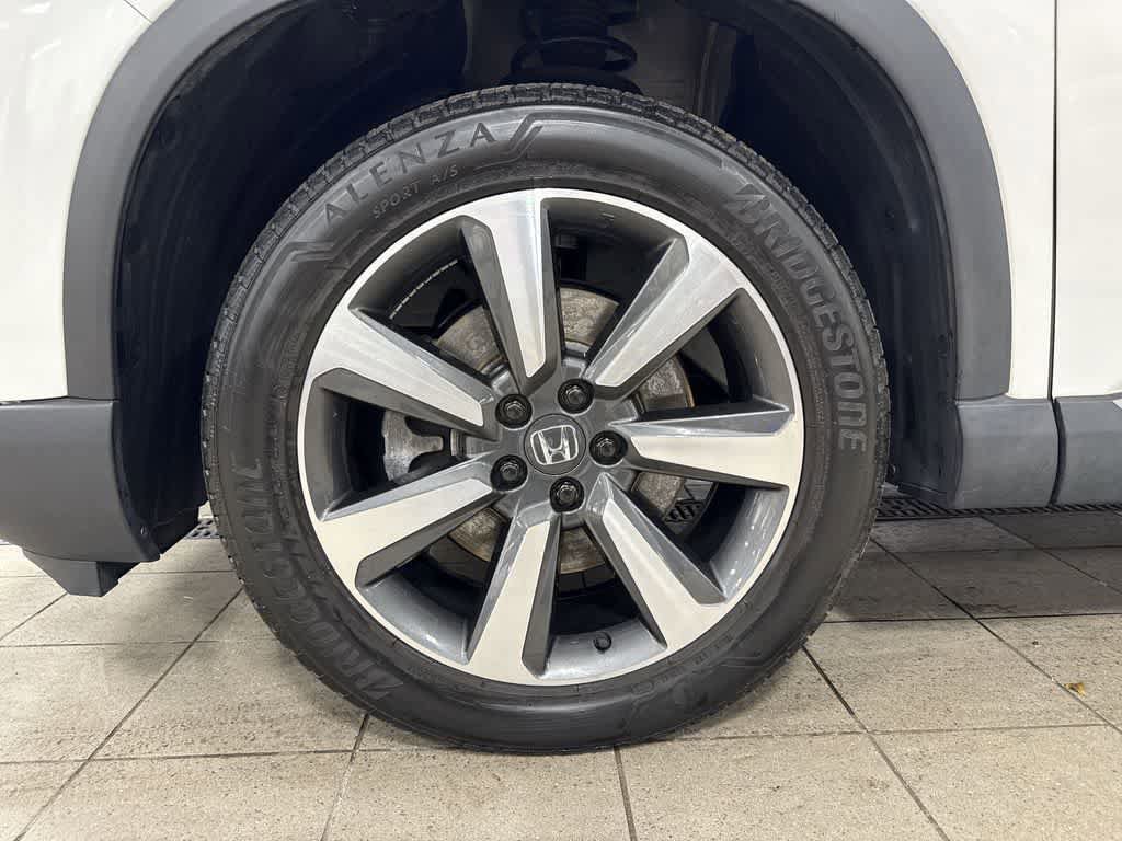 Used 2023 Honda Pilot Elite image 10