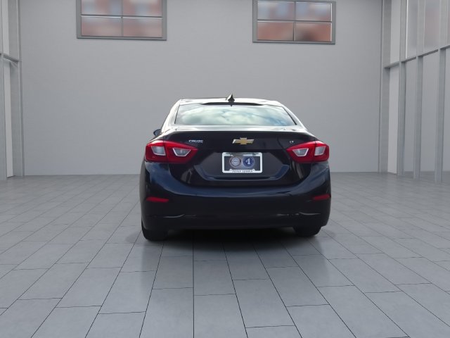 Used 2016 Chevrolet Cruze LT w/ Convenience Package FWD image 7