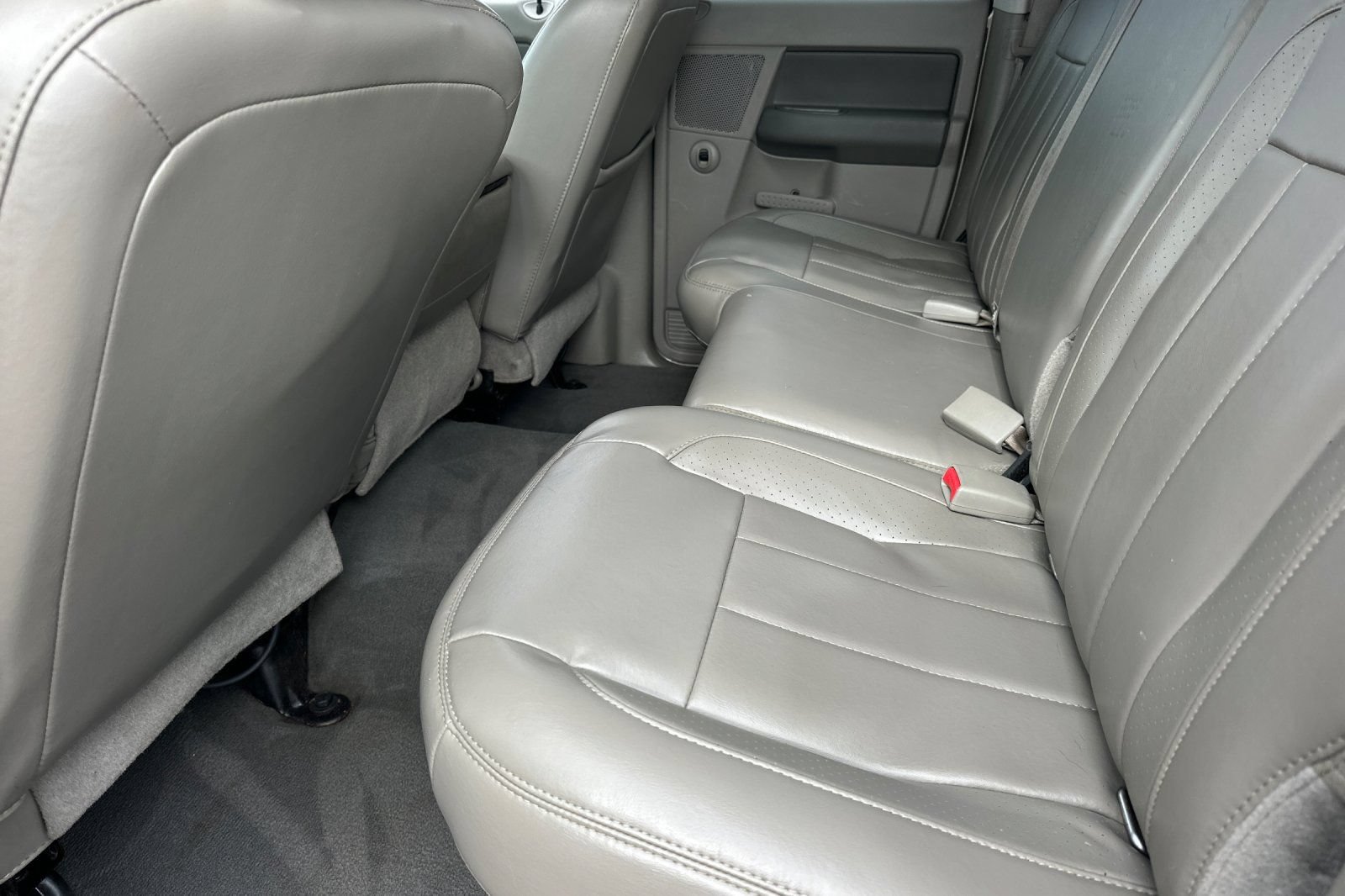 Used 2007 Dodge Ram 2500 Truck Laramie AWD/4WD image 12