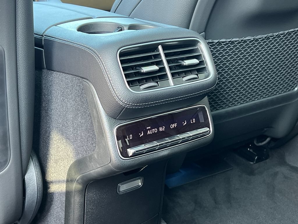 New 2026 Mercedes-Benz GLS 450 4MATIC image 27
