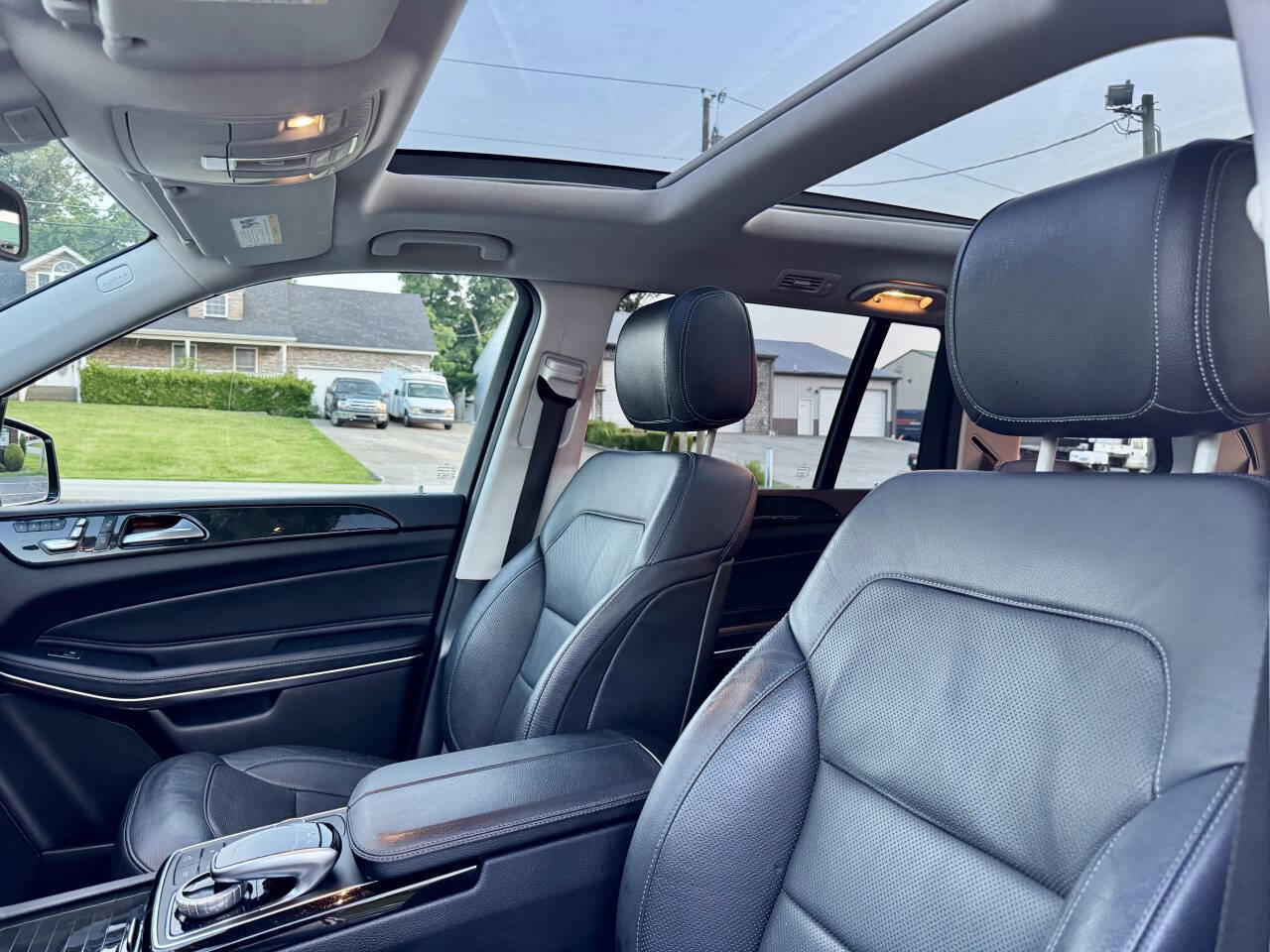 Used 2018 Mercedes-Benz GLS 550 4MATIC image 18