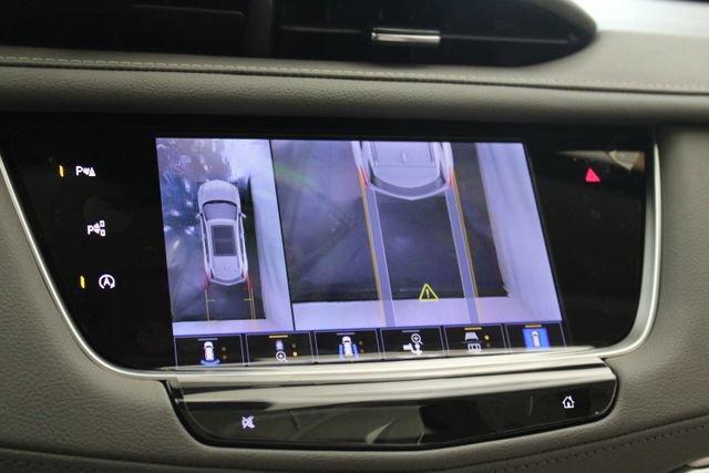 New 2026 Cadillac XT5 Premium Luxury w/ Driver Assist Package FWD image 24