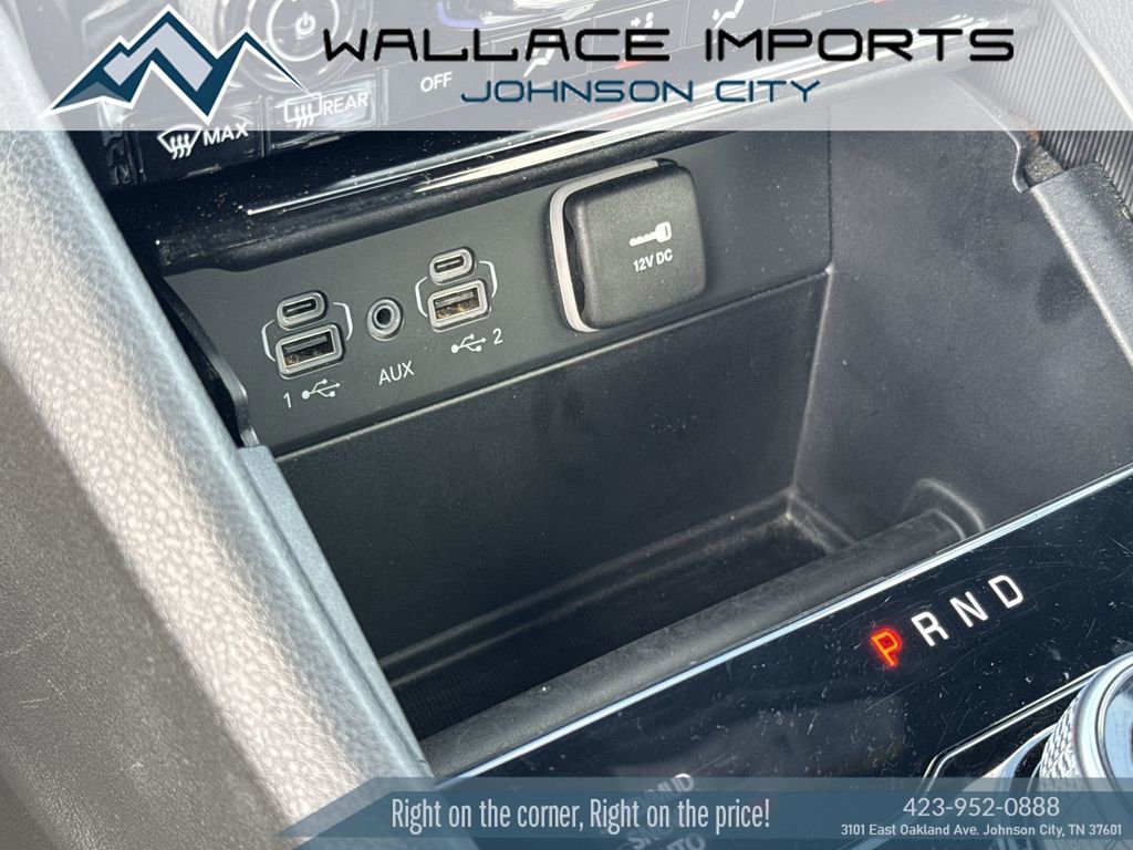Used 2024 Jeep Grand Cherokee Limited AWD/4WD image 28