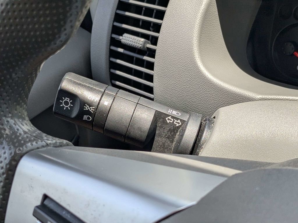 Used 2019 Nissan Frontier SV AWD/4WD image 24