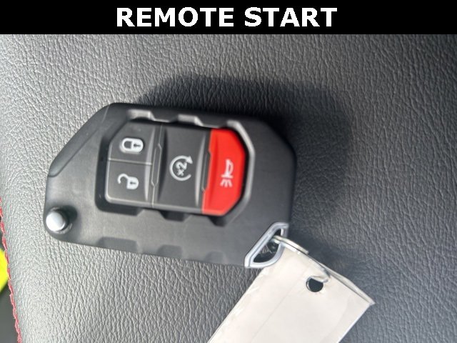 New 2025 Jeep Wrangler Unlimited Rubicon image 38