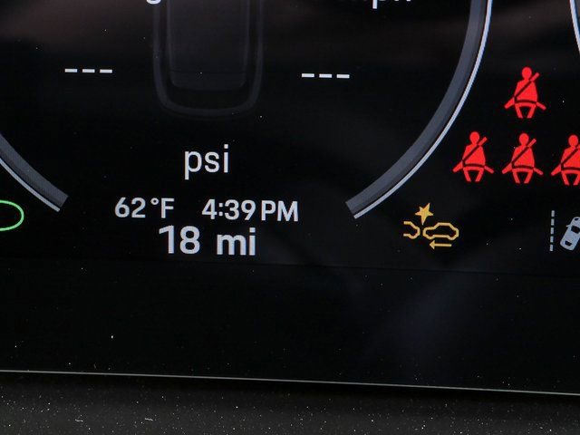 New 2026 Porsche Cayenne image 12