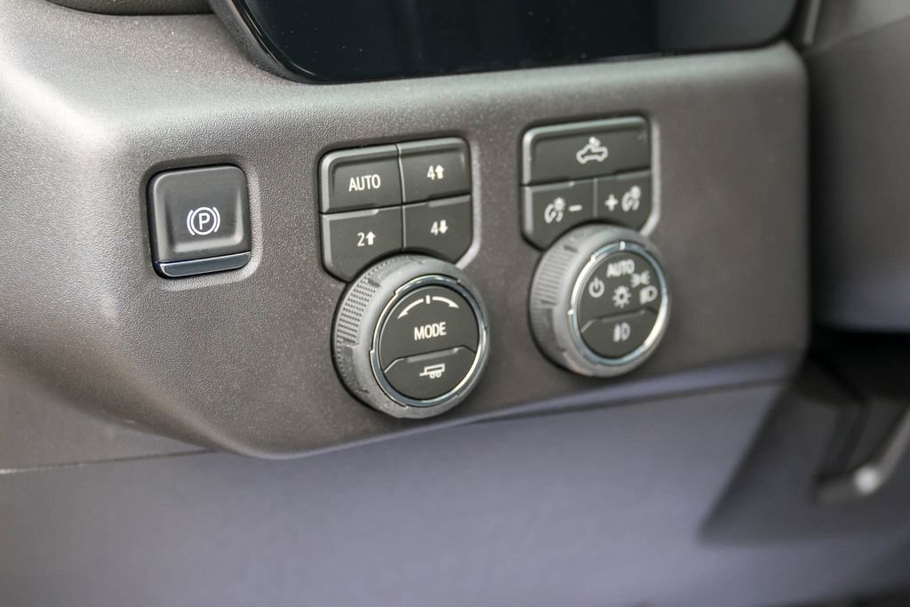 New 2026 Chevrolet Silverado 1500 LT Trail Boss w/ Convenience Package II AWD/4WD image 12