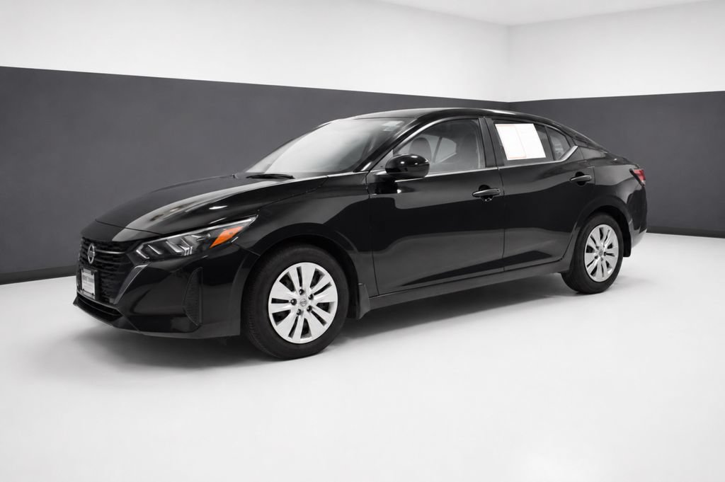 Certified 2025 Nissan Sentra S FWD image 2