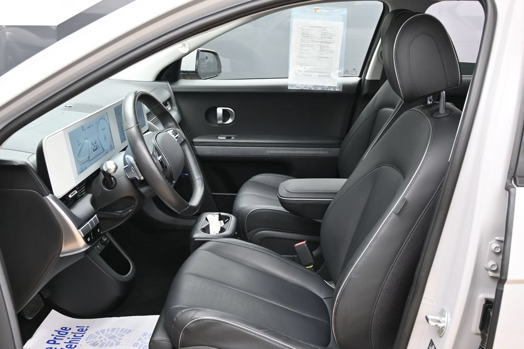 Used 2022 Hyundai Ioniq 5 Limited AWD/4WD image 16