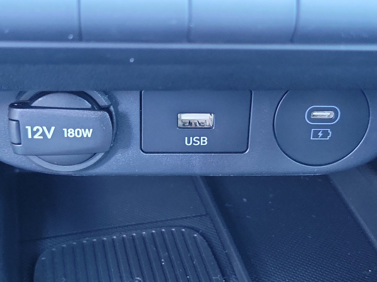 New 2026 Hyundai Elantra SEL Sport FWD image 14