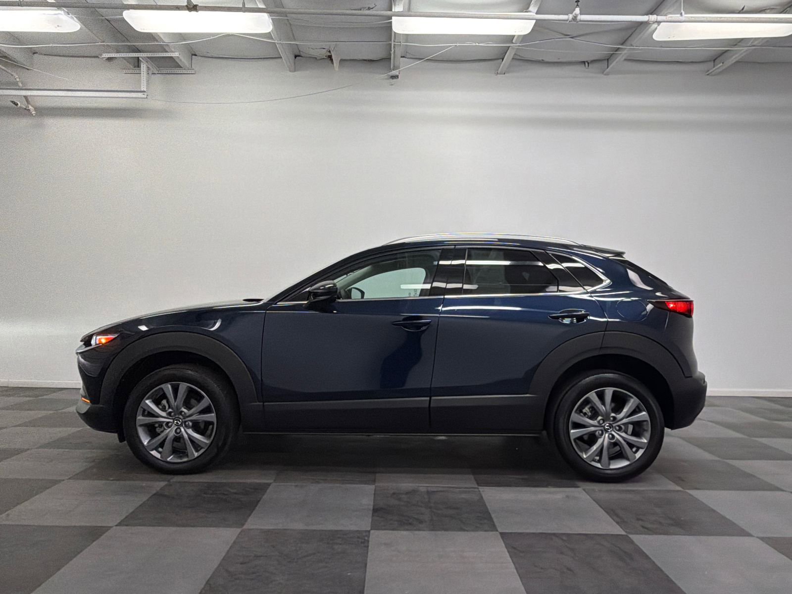Certified 2025 MAZDA CX-30 AWD 2.5 S w/ Premium Package image 4