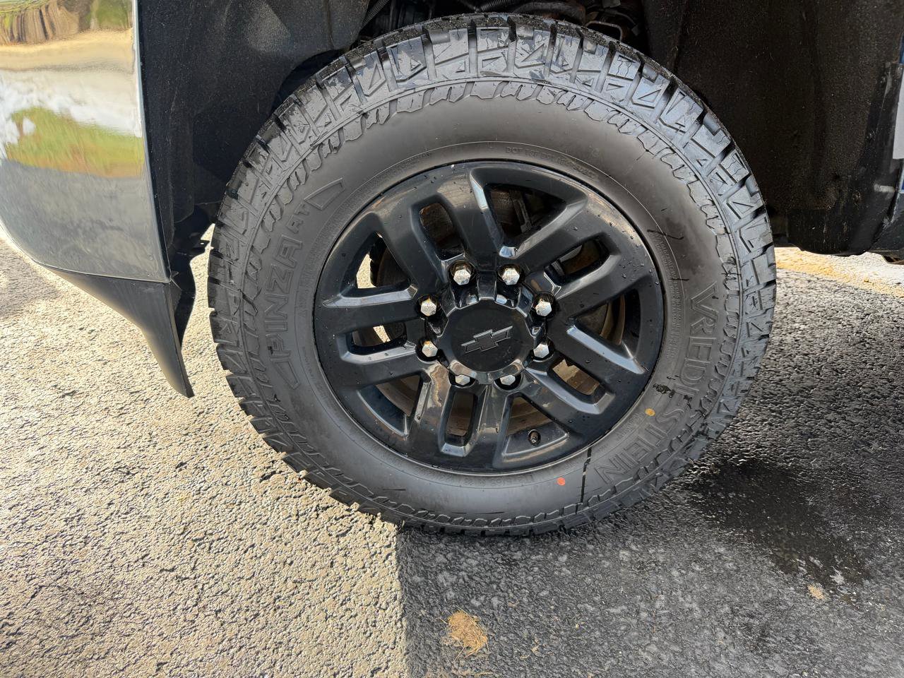 Used 2018 Chevrolet Silverado 2500 LT w/ All Star Edition image 21