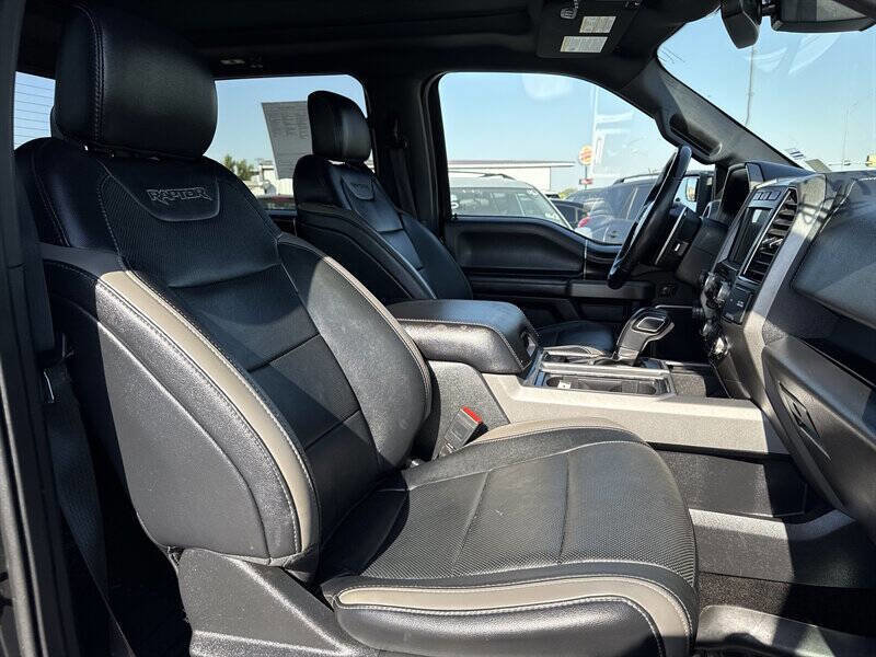 Used 2018 Ford F150 Raptor w/ Equipment Group 802A Luxury image 19