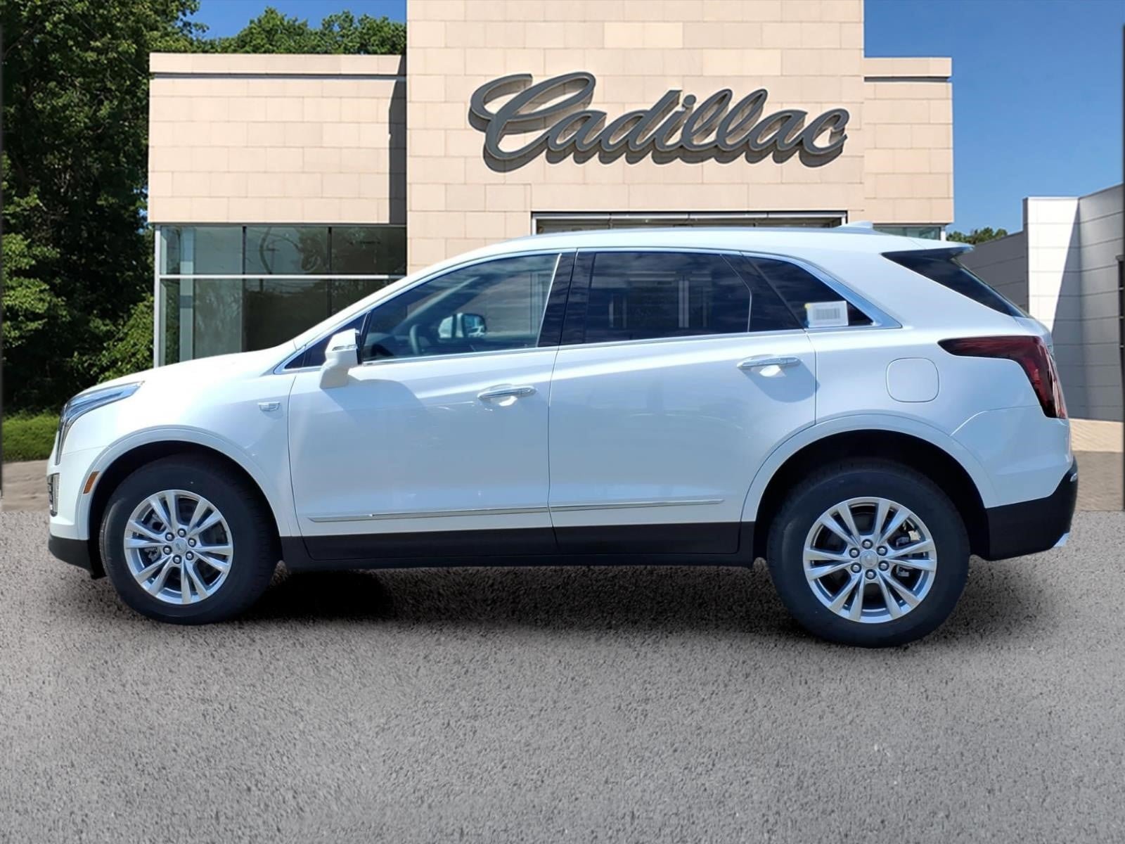 New 2026 Cadillac XT5 Luxury AWD/4WD image 2