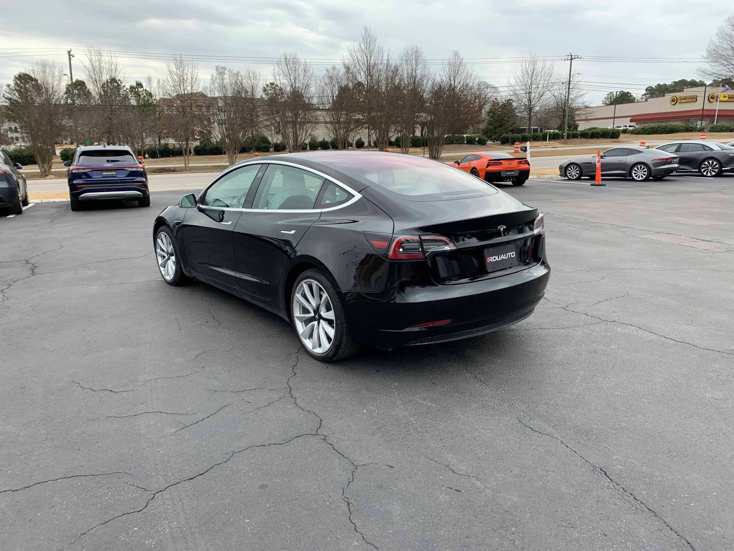 Used 2019 Tesla Model 3 Long Range image 9