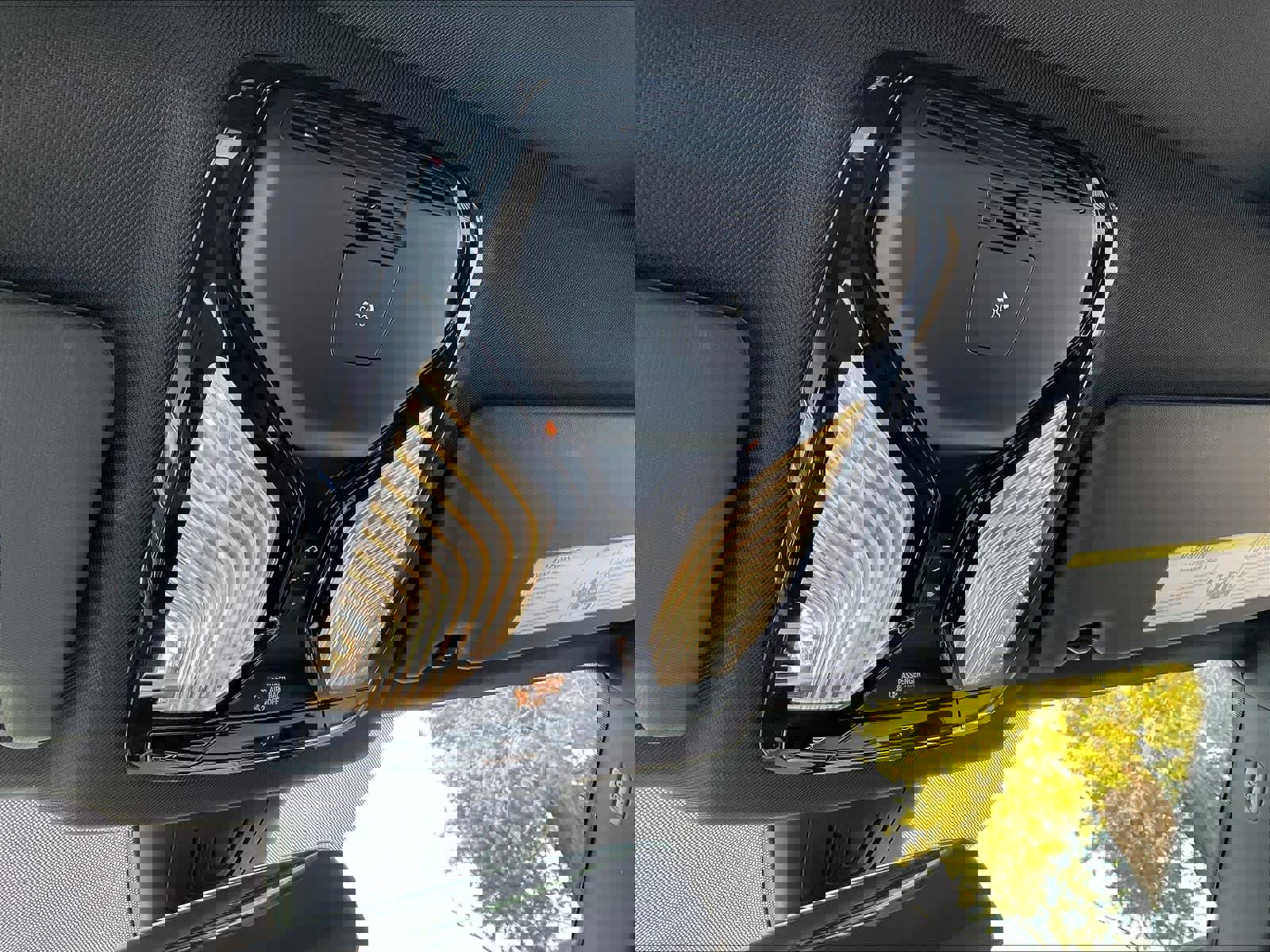 Used 2022 BMW 430i Coupe w/ M Sport Package image 35