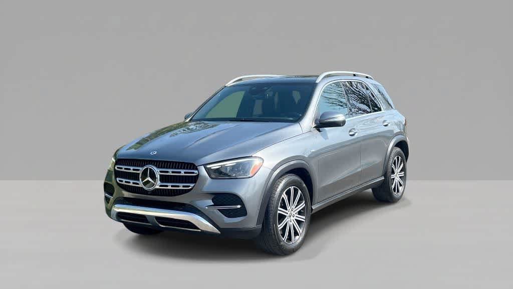 Certified 2025 Mercedes-Benz GLE 450e 4MATIC image 1