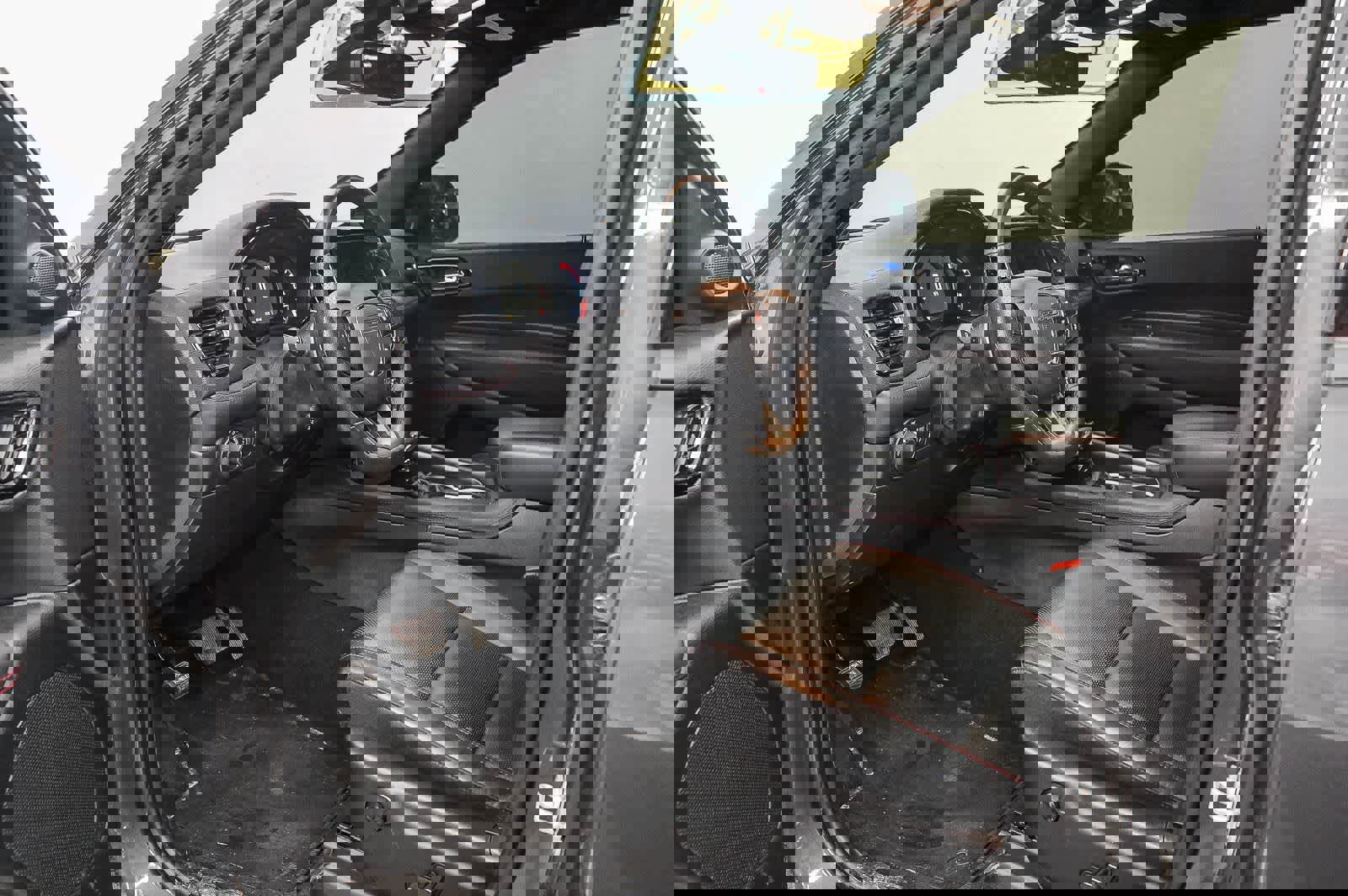 Used 2024 Dodge Durango GT image 18