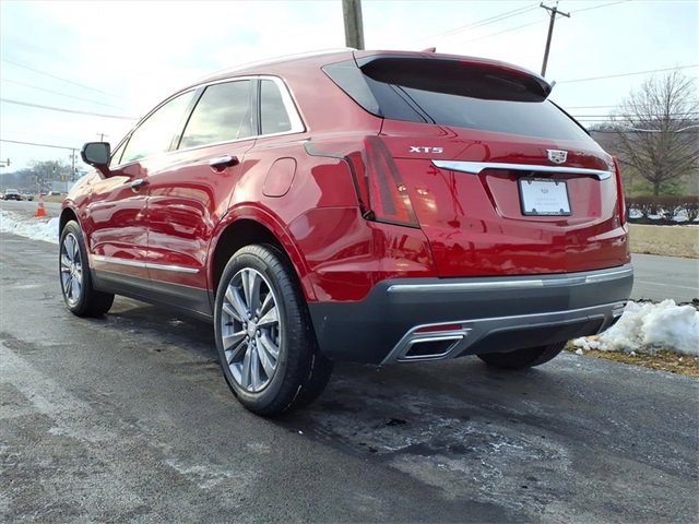 Certified 2025 Cadillac XT5 Premium Luxury image 3