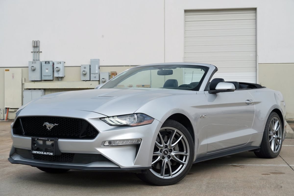 Used 2018 Ford Mustang GT Premium w/ Equipment Group 401A RWD image 2