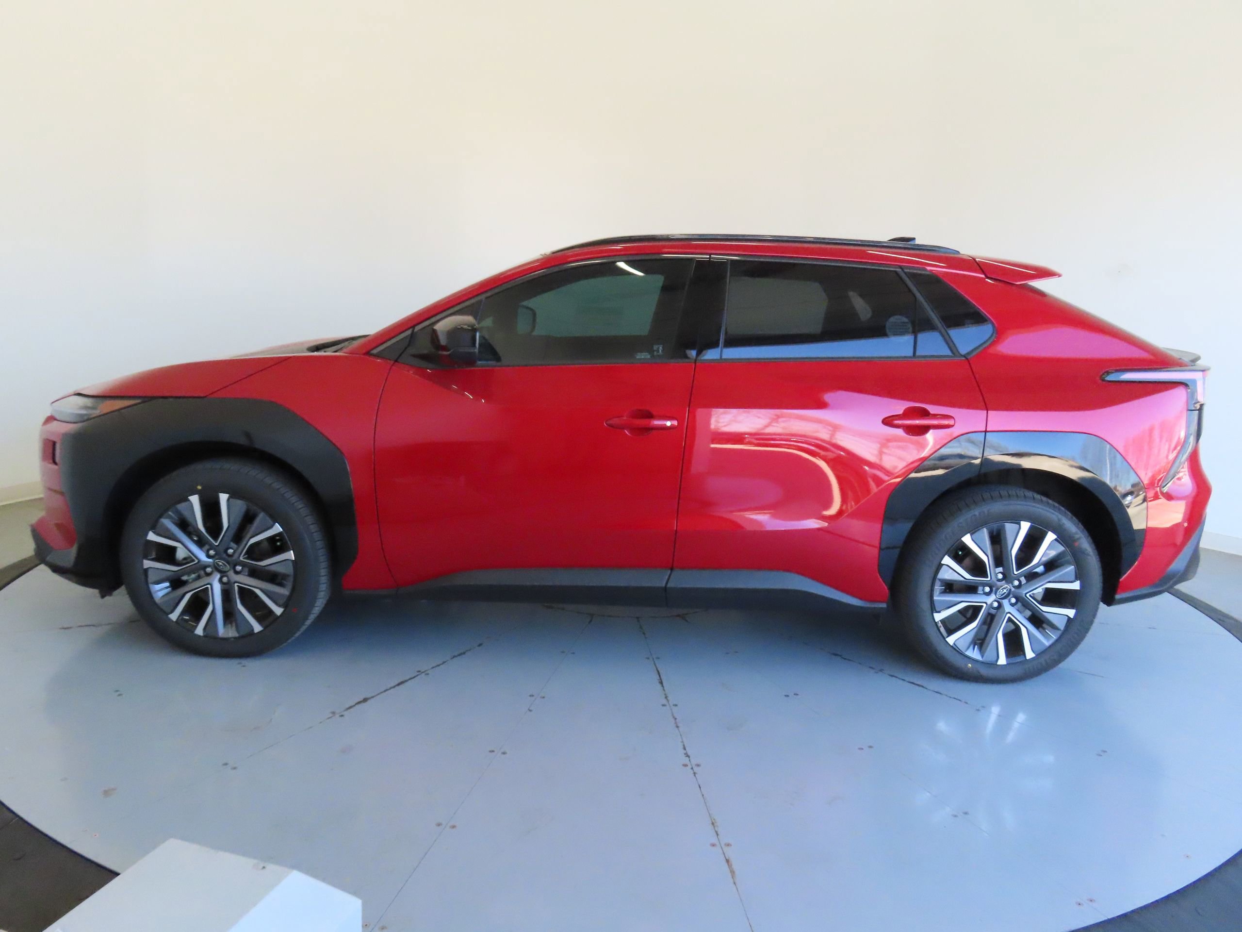 New 2026 Subaru Solterra image 9