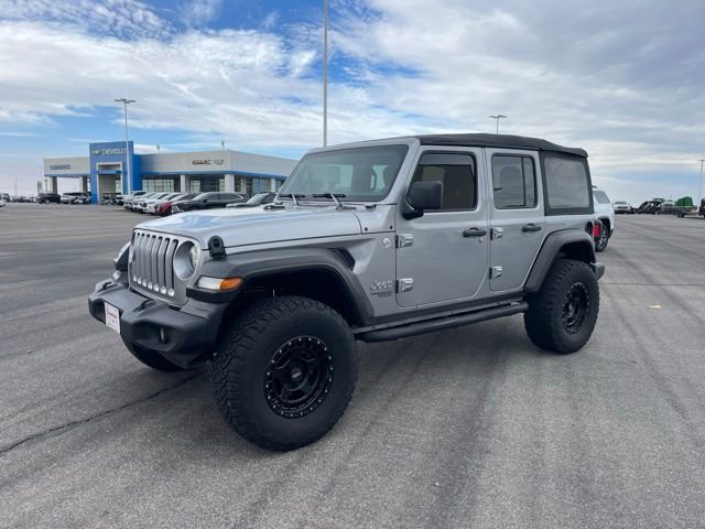 Used 2018 Jeep Wrangler Unlimited Sport image 1