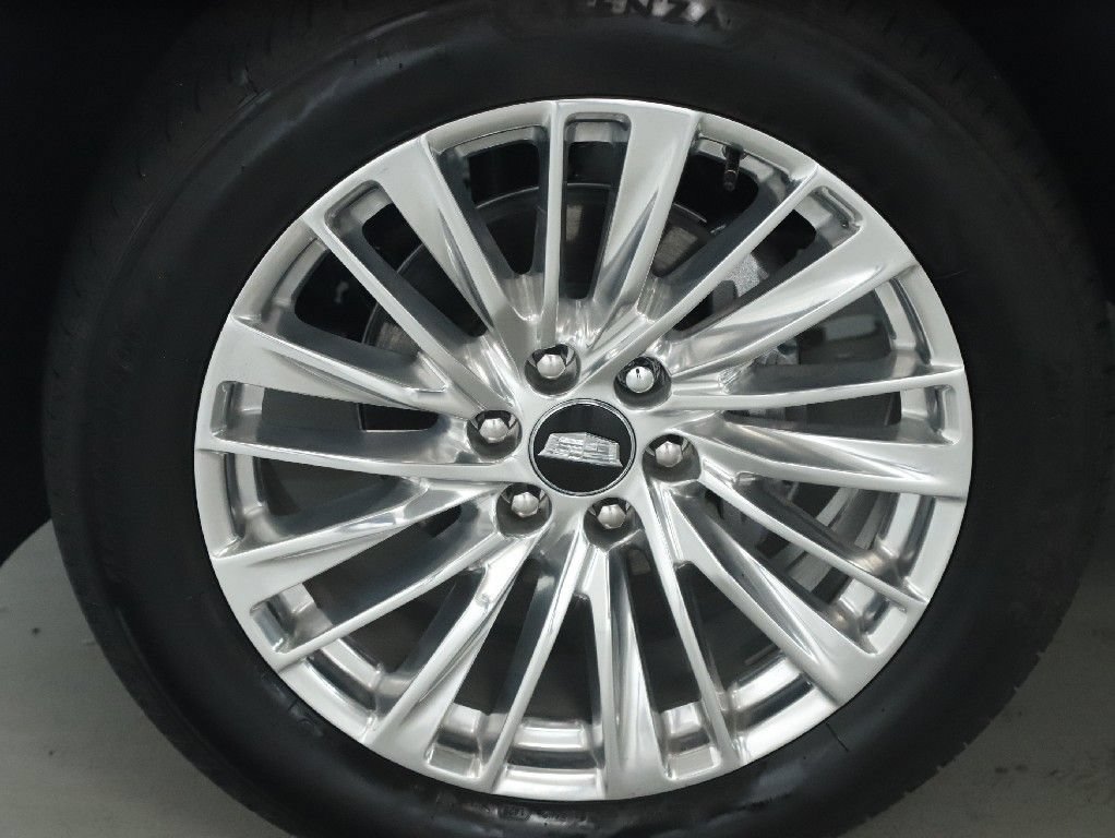 Used 2026 Cadillac Escalade Luxury w/ LPO, Floor Liner Package AWD/4WD image 43
