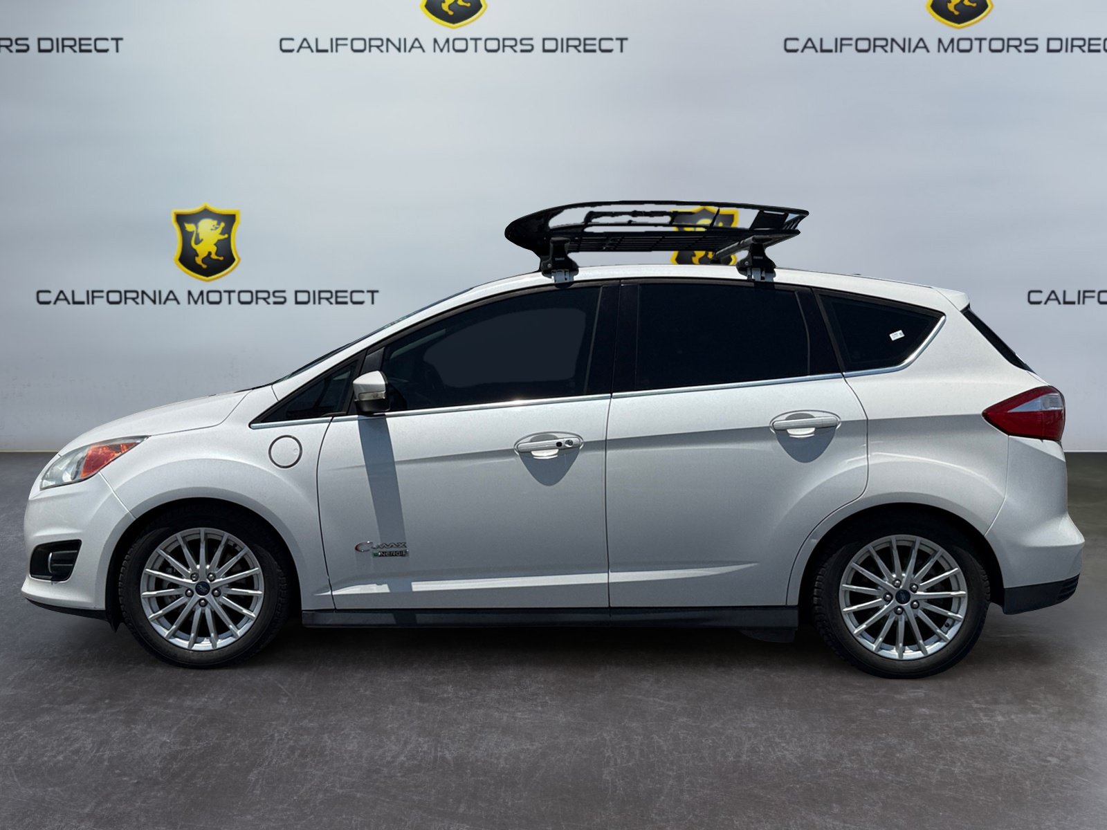 Used 2016 Ford C-MAX Energi SEL w/ Equipment Group 302A FWD image 2