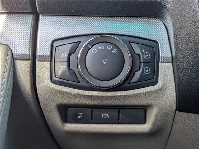 Used 2013 Ford Explorer XLT image 12