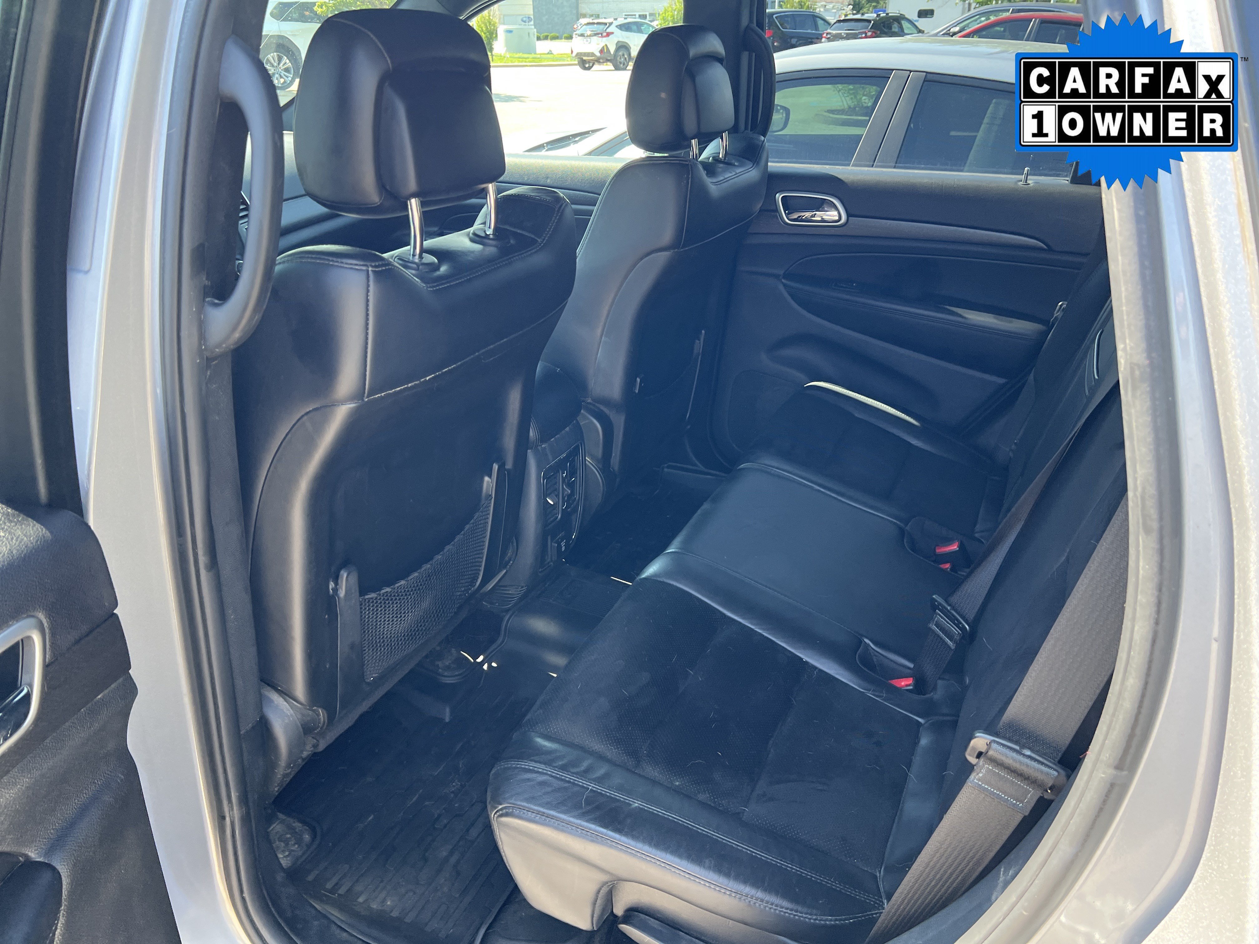 Used 2018 Jeep Grand Cherokee Altitude AWD/4WD image 11